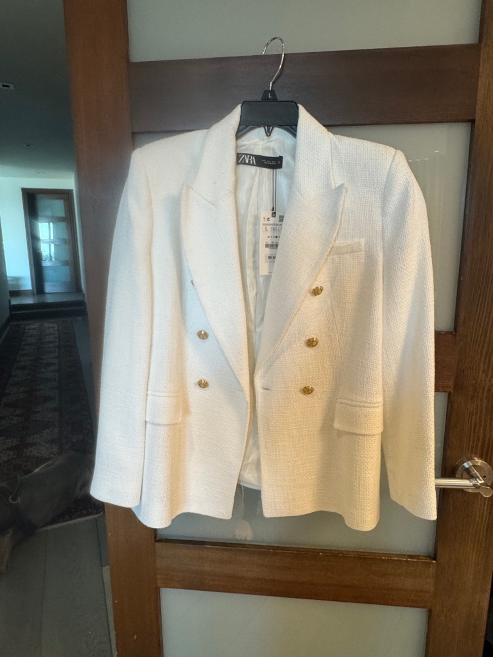 WHITE JACKET